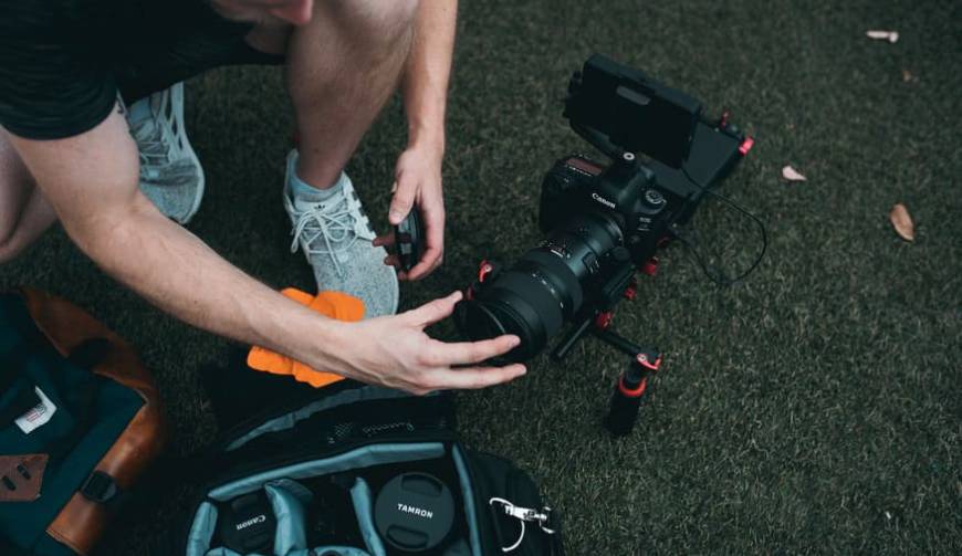 色彩心理学×动态美学，岳阳楼区产品视频拍摄公司唤醒感官冲击力